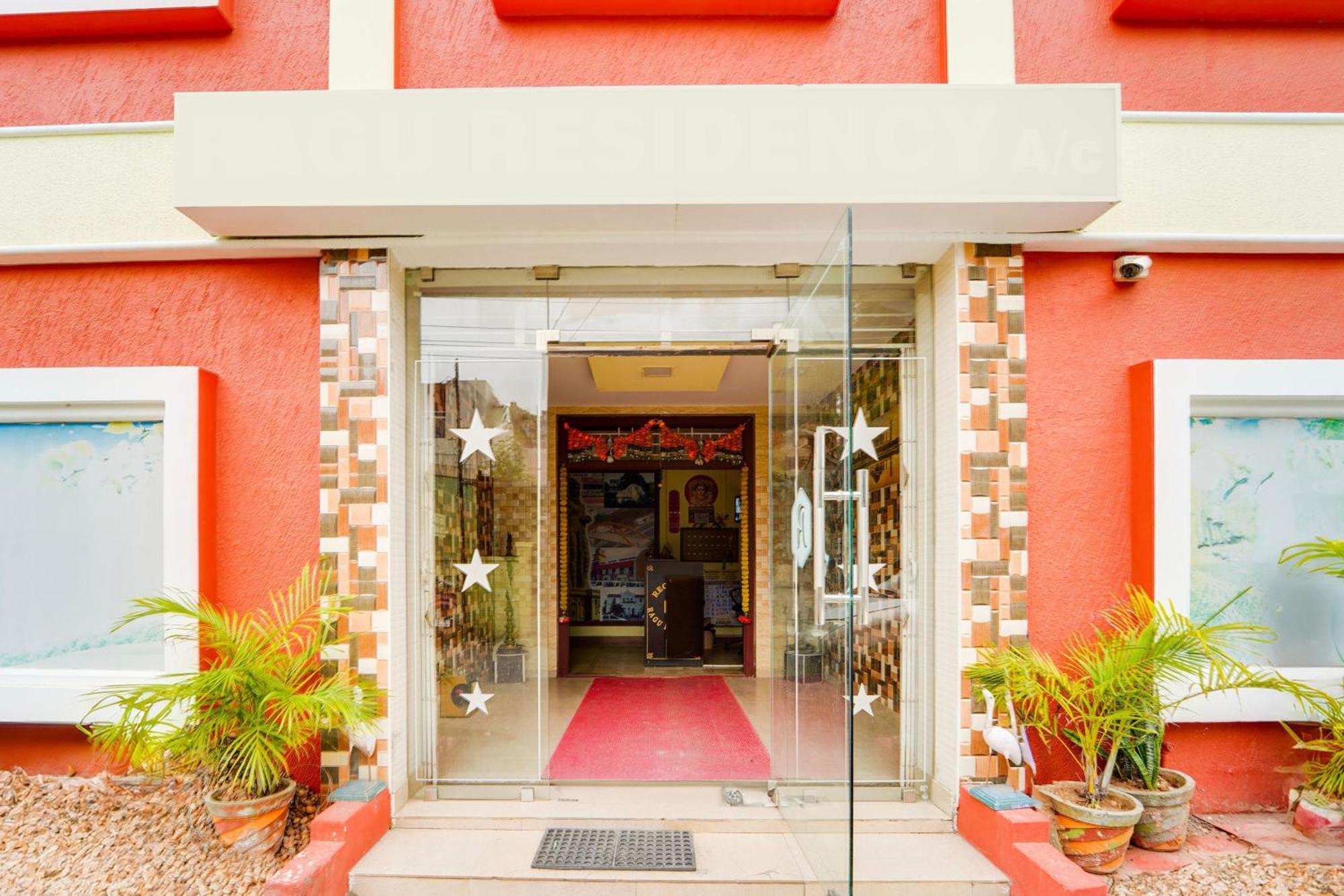 Super Hotel O Airport Road Coimbatore Eksteriør bilde