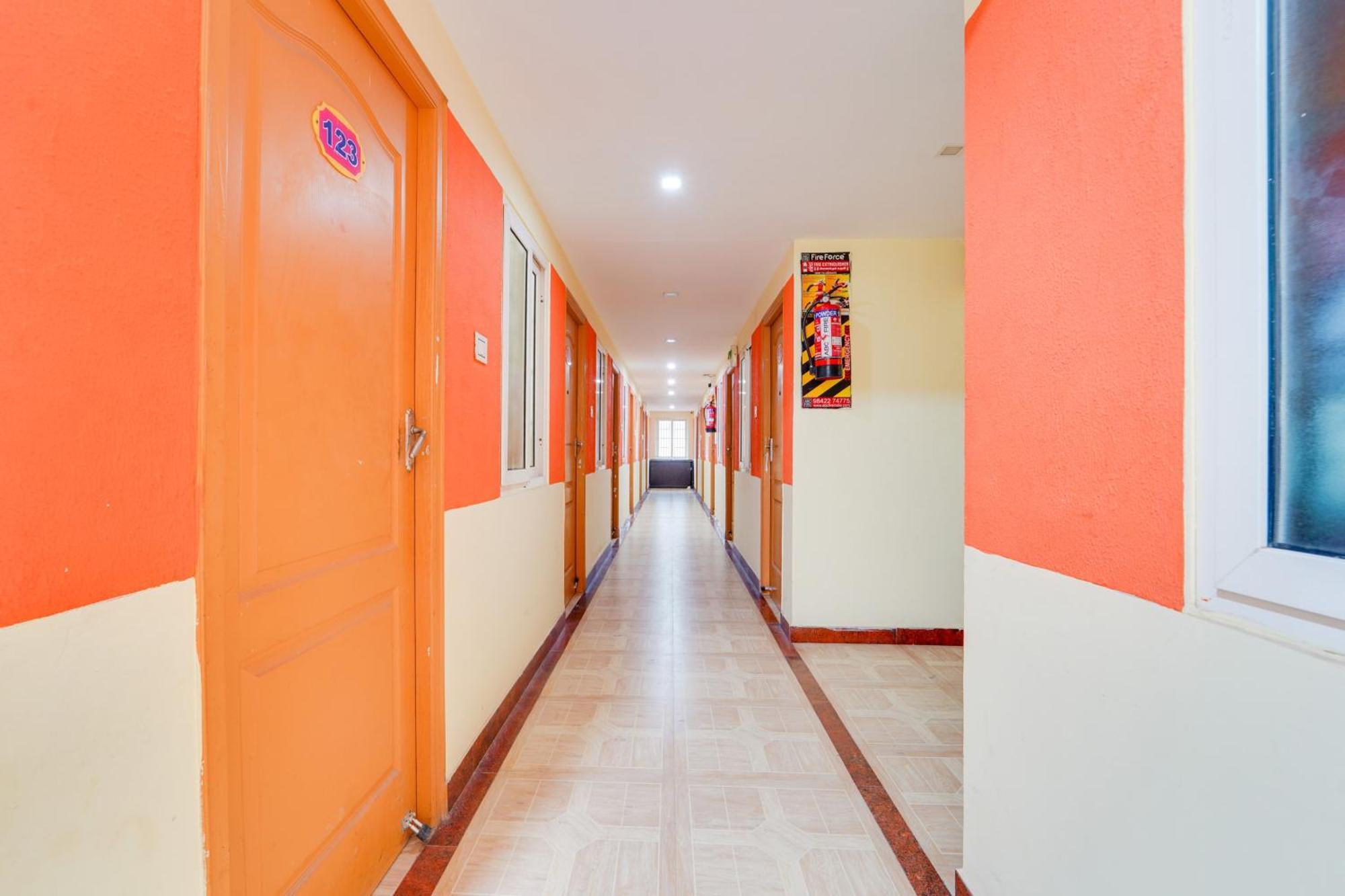 Super Hotel O Airport Road Coimbatore Eksteriør bilde